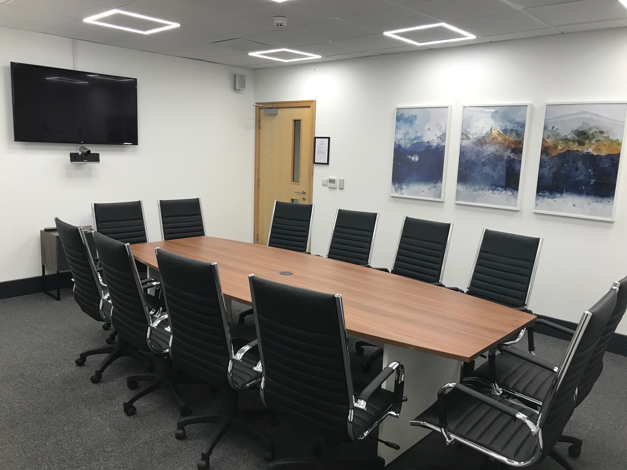 The Wilberforce meeting room at Hope Park City Gateway Bradford set up for a workshop